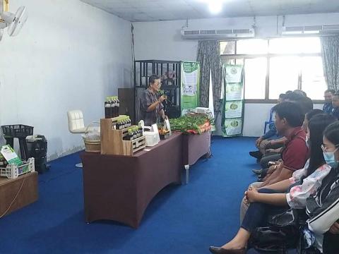 โครงการฝึกอบรมและศึกษาดูงานสำหรับผู้บริหาร สมาชิกสภาท้องถิ่น พนักงานส่วนตำบล ลูกจ้าง พนักงานจ้าง และผู้นำชุมชน อบต.บ้านยาง