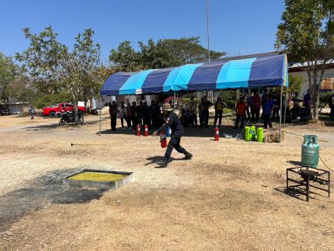 การอบรมให้ความรู้ในการป้องกันไฟป่าและฝุ่นละออง PM 2.5 ประจำปี 2568