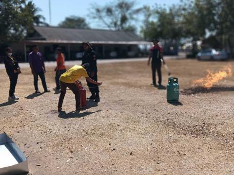 การอบรมให้ความรู้ในการป้องกันไฟป่าและฝุ่นละออง PM 2.5 ประจำปี 2568