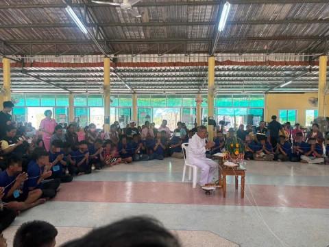 โครงการฟื้นฟูรวมพลังรักศรัทธา แก้ไขปัญหายาเสพติดแบบบูรณาการ อำเภอพุทไธสง จังหวัดบุรีรัมย์ ณ ศาลาการเปรียญวัดสระบัว ตำบลบ้านแวง อำเภอพุทไธสง จังหวัดบุรีรัมย์