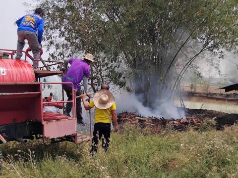 งานป้องกันและบรรเทาสาธารณภัย ออกปฏิบัติหน้าที่ดับไฟลามทุ่งในเขตพื้นที่องค์การบริหารส่วนตำบลบ้านยาง