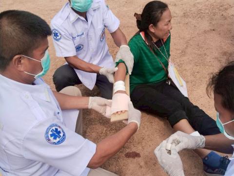 ซ้อมแผนการเกิดอุบัติเหตุทางถนนช่วงเทศบาล ณ โรงพยาบาลส่งเสริมสุขภาพตำบลบ้านแวง