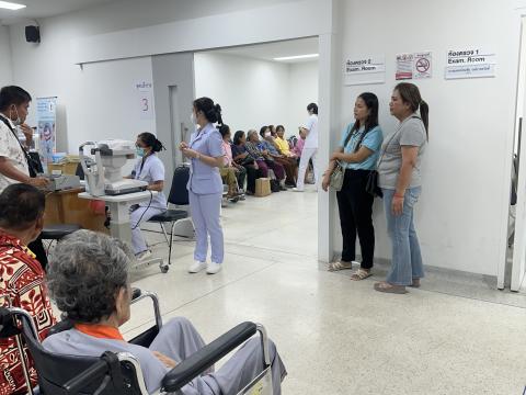 โครงการใส่ใจผู้สูงอายุในการคัดกรองโรคตาต้อกระจก และผู้มีปัญหาทางด้านสายตาในตำบลบ้านยาง ประจำปี 2568