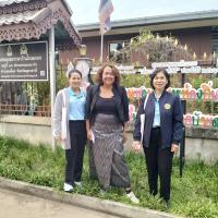 ศึกษาดูงานสืบสานงานศิลป์ ผ้าพื้นถิ่นย้อมดอกบัวแดง หมู่บ้านโนนกอก จังหวัดอุดรธานี
