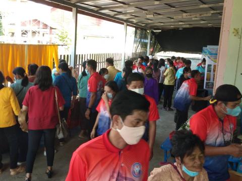 ต้อนรับคณะศึกษาดูงานการปลูกหม่อนเลี้ยงไหมตำบลบ้านยาง จาก องค์การบริหารส่วนตำบลนาสัก อำเภอสวี จังหวัดชุมพร