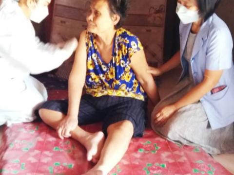 ประชาสัมพันธ์การป้องกันโควิด-19 และรณรงค์การฉีดวัคซีนป้องกันโรคไวรัสโคโรนา